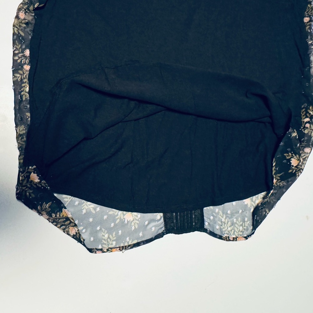 Floral Ditzy Patterned Top, Lauren Conrad, size XXL - Picture 11 of 13